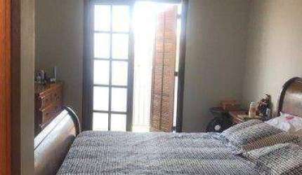 Casa com 3 dormitórios Ótima localização