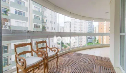 Apartamento com 3 suítes, 3 vagas + depósito, andar alto e lazer -  à venda, 124 m² por R$ 2.350.000 - Moema - São Paulo/SP