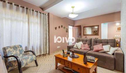 Sobrado com 4 quartos à venda por R$ 800.000 - Conceição