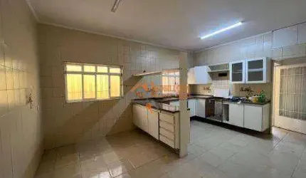 Sobrado com 3 dormitórios à venda por R$ 900.000,00 - Vila Rosália - Guarulhos/SP