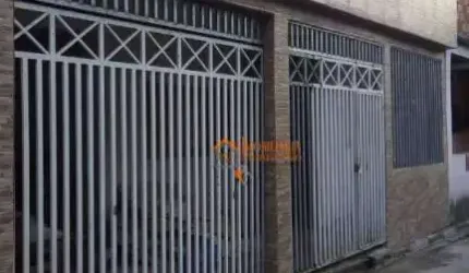 Casa com 2 dormitórios à venda por R$ 260.000,00 - Conjunto Residencial Haroldo Veloso - Guarulhos/SP