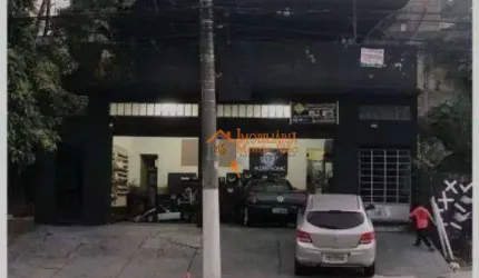 Sobrado com 3 dormitórios à venda, 200 m² por R$ 745.000,00 - Jardim Cumbica - Guarulhos/SP
