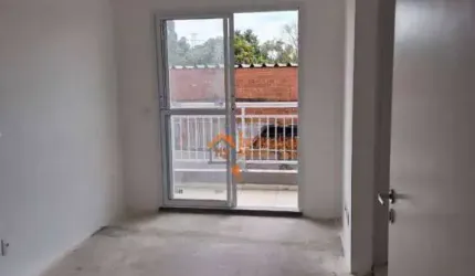 Apartamento com 2 dormitórios à venda, 43 m² por R$ 301.900,00 - Água Chata - Guarulhos/SP