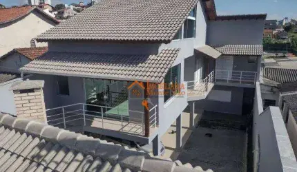 Sobrado com 4 dormitórios à venda, 309 m² por R$ 1.500.000,00 - Centro - Arujá/SP