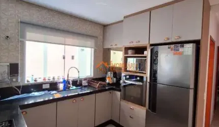 Sobrado com 3 dormitórios à venda por R$ 900.000,00 - Center Ville - Arujá/SP