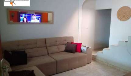 Sobrado com 3 dormitórios à venda, 168 m² por R$ 480.000,00 - Jardim Adriana - Guarulhos/SP