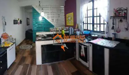 Sobrado com 3 dormitórios à venda, 220 m² por R$ 340.000,00 - Jardim Maria Clara - Guarulhos/SP