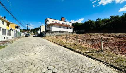 Terreno pronto para construir 360 metros - São José - Escritura Pública