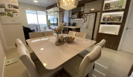 Apartamento com 03 quartos sendo 01 suíte 03 BWC localizado em Barreiros - São José - SC.