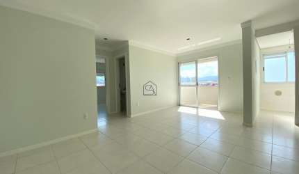 Apartamento com 02 quartos sendo 01 suíte 02 BWC localizado no Bela Vista, São José - SC.