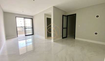 Apartamento com 02 quartos sendo 02 suítes e 03 BWC localizado em Campinas, São José - SC.