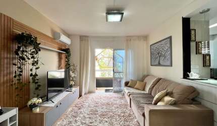 Apartamento com 02 quartos e 01 BWC localizado em Areias, São José - SC.