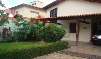 Casa com 2 quartos à venda na Avenida Neiva Moreira, Calhau, São Luís por R$ 750.000