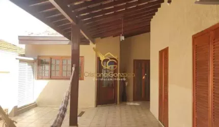 Casa à venda no bairro Jardim Igaçaba - Mogi Guaçu/SP