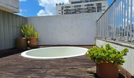 Cobertura 4 quartos com piscina