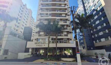 Aluguel de apartamento com localização privilegiada em Florianópolis