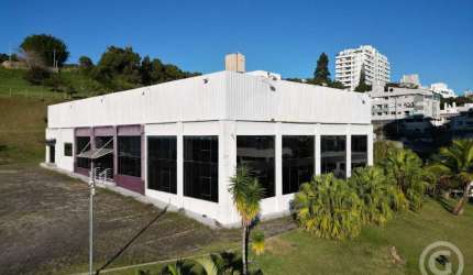 Galpão estratégico na SC-401, ideal para empresas de logística e tecnologia