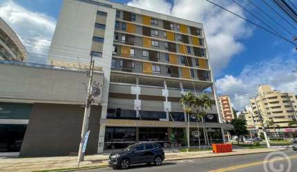 Descubra seu novo lar: apartamento aconchegante e bem localizado no bairro Córrego Grande, Florianópolis