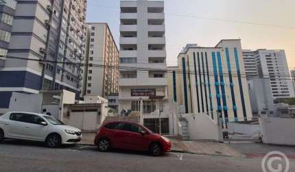 Loja comercial ampla no coração de Florianópolis para alugar