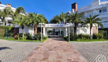 Conforto e sofisticação para sua família: apartamento mobiliado com vista para o mar e infraestrutura completa de lazer no Marine Home &amp;amp; Resort