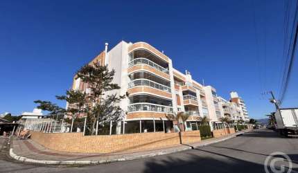Apartamento semimobiliado no bairro João Paulo: conforto e vista para o mar