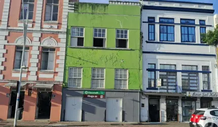 Sala comercial ampla no Centro de Florianópolis: perfeita para o seu negócio expandir
