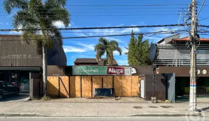 Excelente oportunidade de espaço comercial na Avenida Madre Benvenuta