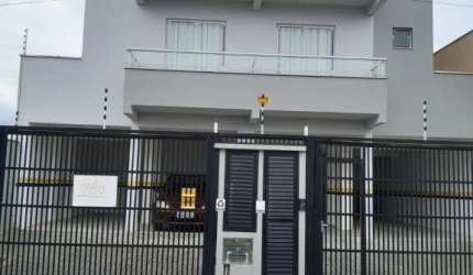 Apartamento perto do mar(Ótimo Preço)Suíte + 1, sacada com churras