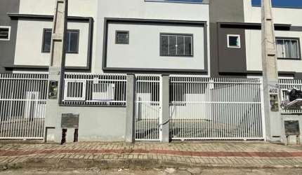 SOBRADO PROXIMO DO MAR EM BARRA VELHA SC