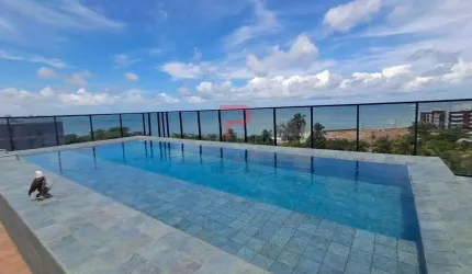 Apartamento com móveis projetados a 150m do mar