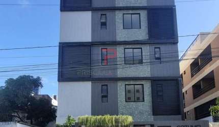 Apartamento em Intermares a 300m da praia