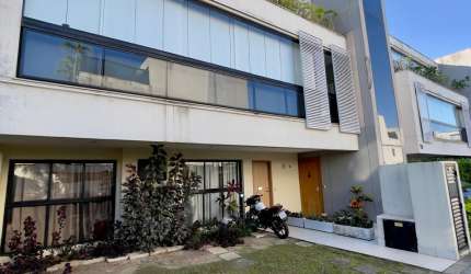 VENDA | CASA TRIPLEX DE ALTO PADRÃO - RECREIO DOS BANDEIRANTES  R$ 1.500.000,00 — Aceita proposta!