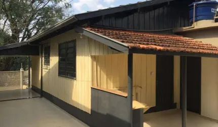 Casa com 3 quartos à venda na Rua Paraguai, --, Vila Larsen 1, Londrina por R$ 525.000