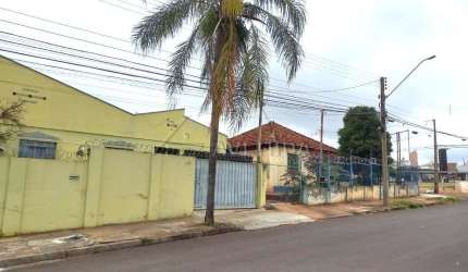 Casa com 3 quartos à venda na Rio Grande do Norte, --, Centro, Londrina por R$ 740.000
