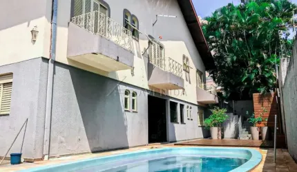 Casa com 5 quartos à venda na Rua Paraguai, --, Vila Larsen 1, Londrina por R$ 850.000