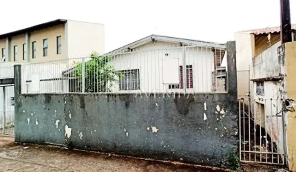 Casa com 3 quartos à venda na Comandante Rhul, --, Califórnia, Londrina por R$ 240.000