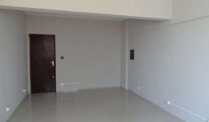 Sala comercial para alugar na Rua Benjamin Constant, --, Centro, Londrina por R$ 1.000