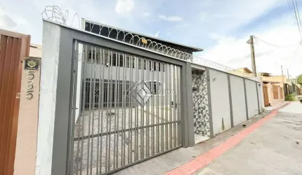 Casa com 5 quartos à venda na Eládio Yanes Peres, --, Alpes, Londrina por R$ 850.000