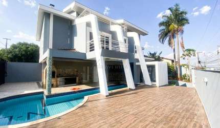 Casa com 3 quartos para alugar na Antônio Inácio Pereira, --, Coliseu, Londrina por R$ 5.900
