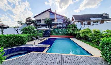 Casa com 3 quartos à venda na Flor-da-primavera, --, Colina Verde, Londrina por R$ 3.100.000
