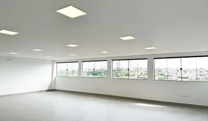 Barracão / Galpão / Depósito com 1 sala para alugar na Rua Augusto Guerino, --, Portal de Versalhes 1, Londrina por R$ 10.000