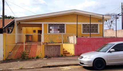 Casa comercial com 4 salas para alugar na Salgado Filho, --, Califórnia, Londrina por R$ 2.100