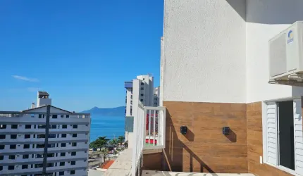 Cobertura dúplex na praia da Martin de Sá em Caraguatatuba