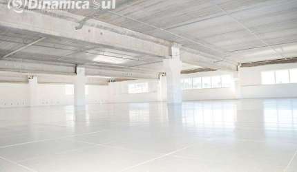 Ponto comercial com 1 sala para alugar no Itoupava Norte, Blumenau , 652 m2 por R$ 17.000