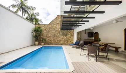 Casa com 3 quartos à venda na Rua Antônio Zendron, 968, Valparaíso, Blumenau, 650 m2 por R$ 1.499.000