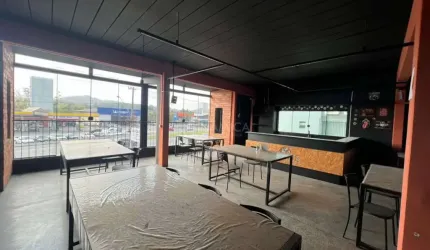 Ponto comercial com 1 sala para alugar no Itoupava Central, Blumenau , 300 m2 por R$ 6.000