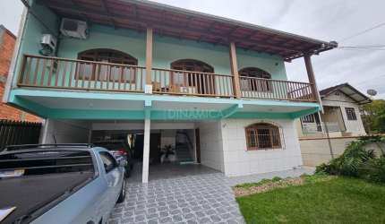 Casa com 3 quartos à venda na Rua Osasco, 161, Valparaíso, Blumenau, 135 m2 por R$ 700.000