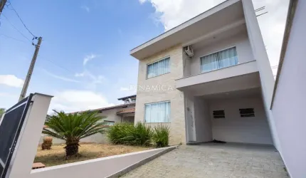 Casa com 2 quartos para alugar no Velha Central, Blumenau , 138 m2 por R$ 3.500
