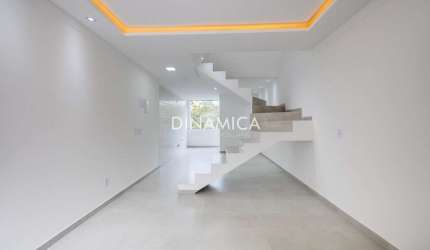 Casa com 2 quartos à venda na Rua Augusto Setter, 59, Fortaleza, Blumenau, 85 m2 por R$ 410.000