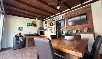 Casa com 2 quartos à venda na Rua Mara Aparecida Freitas, 295, Fidélis, Blumenau, 130 m2 por R$ 470.000